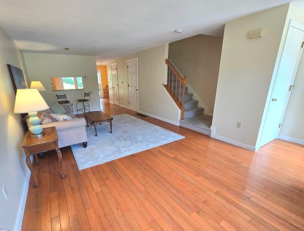 51 Bartemus Trail 455