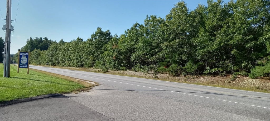 Photo of 521 Route 13, Brookline, NH 03033 (MLS # 5110817)
