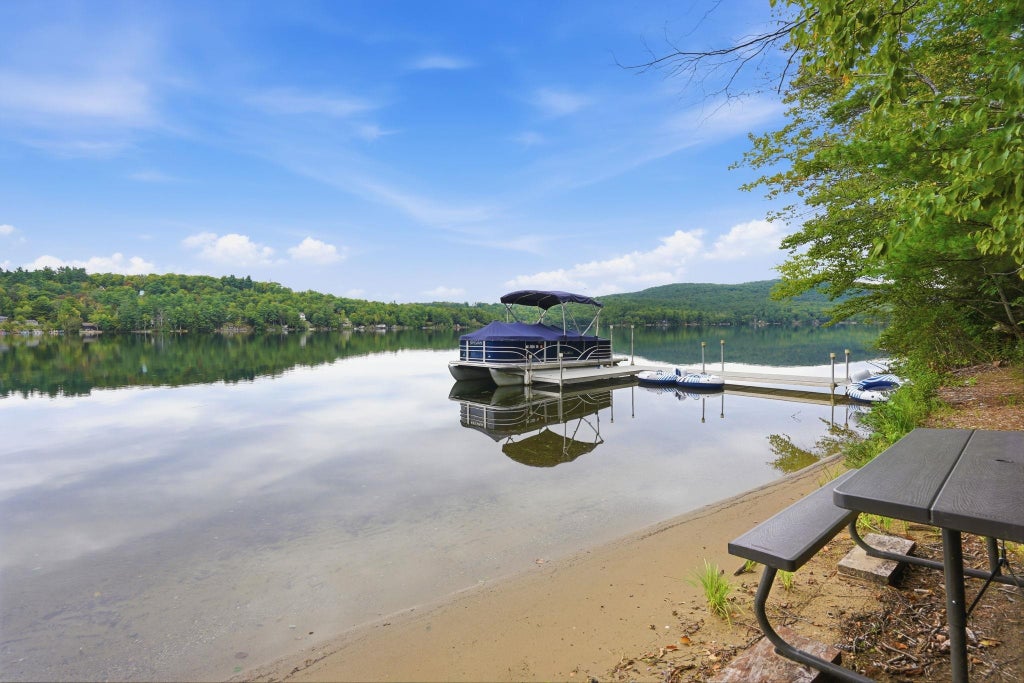 Photo of 15 Lake View Terrace, Nelson, NH 03457 (MLS # 5109057)