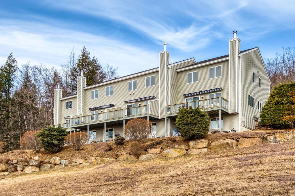 Photo of 106 Eagle Ridge Condominium Road #106, Bartlett, NH 03812 (MLS # 5101395)