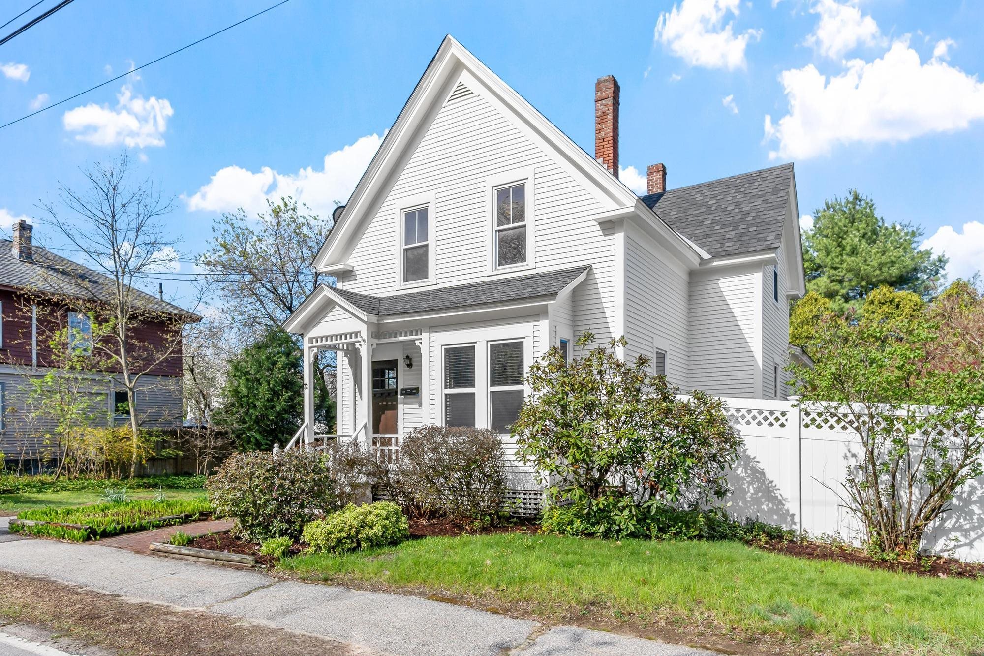 72 North Lincoln Street