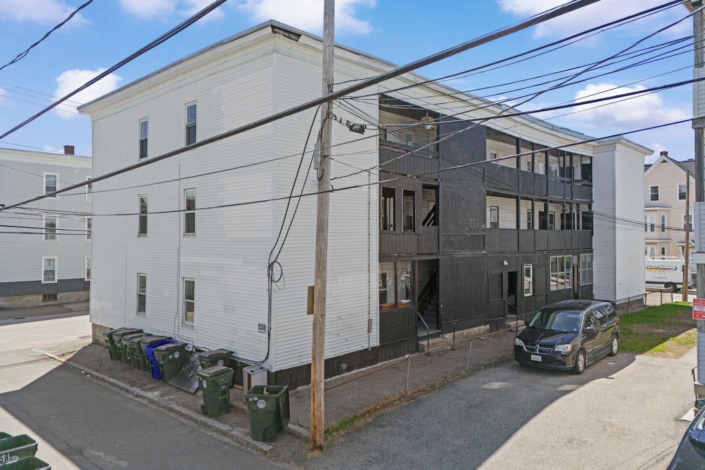 Photo of 101107 Putnam Street, Manchester, NH 03102 (MLS # 5085984)