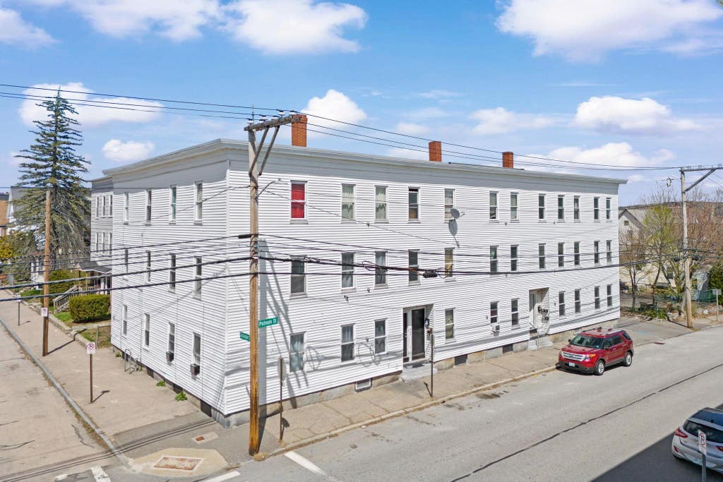 Photo of 101107 Putnam Street, Manchester, NH 03102 (MLS # 5085984)
