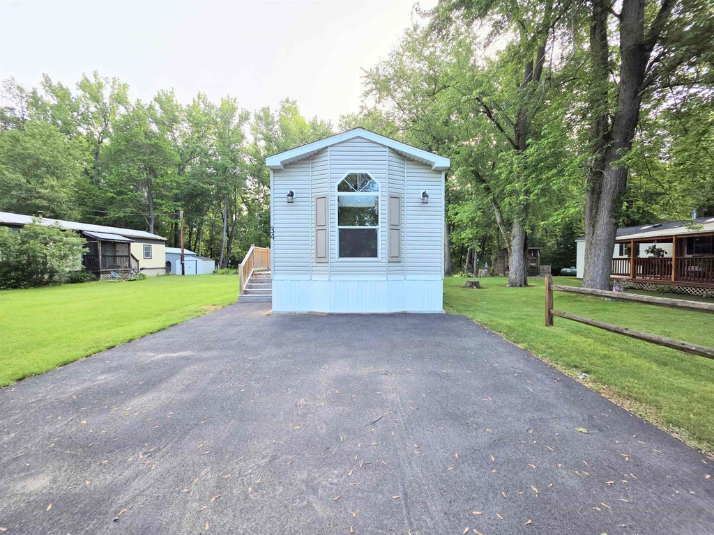 Photo of 34 Stevens Drive, Concord, NH 03301 (MLS # 5092145)