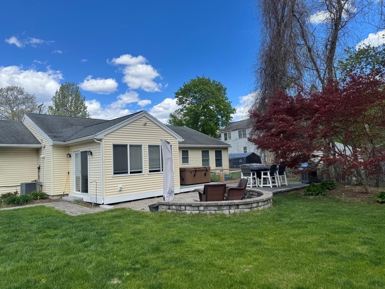 12 Adams Avenue