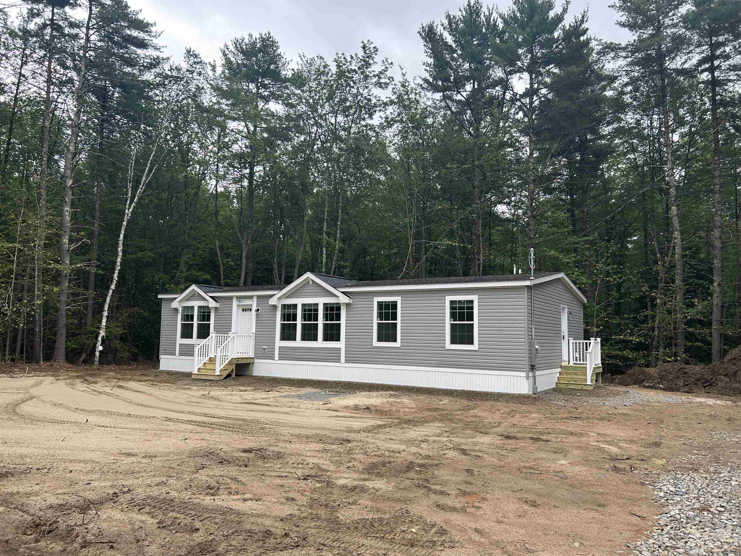 489 NH Route 153
