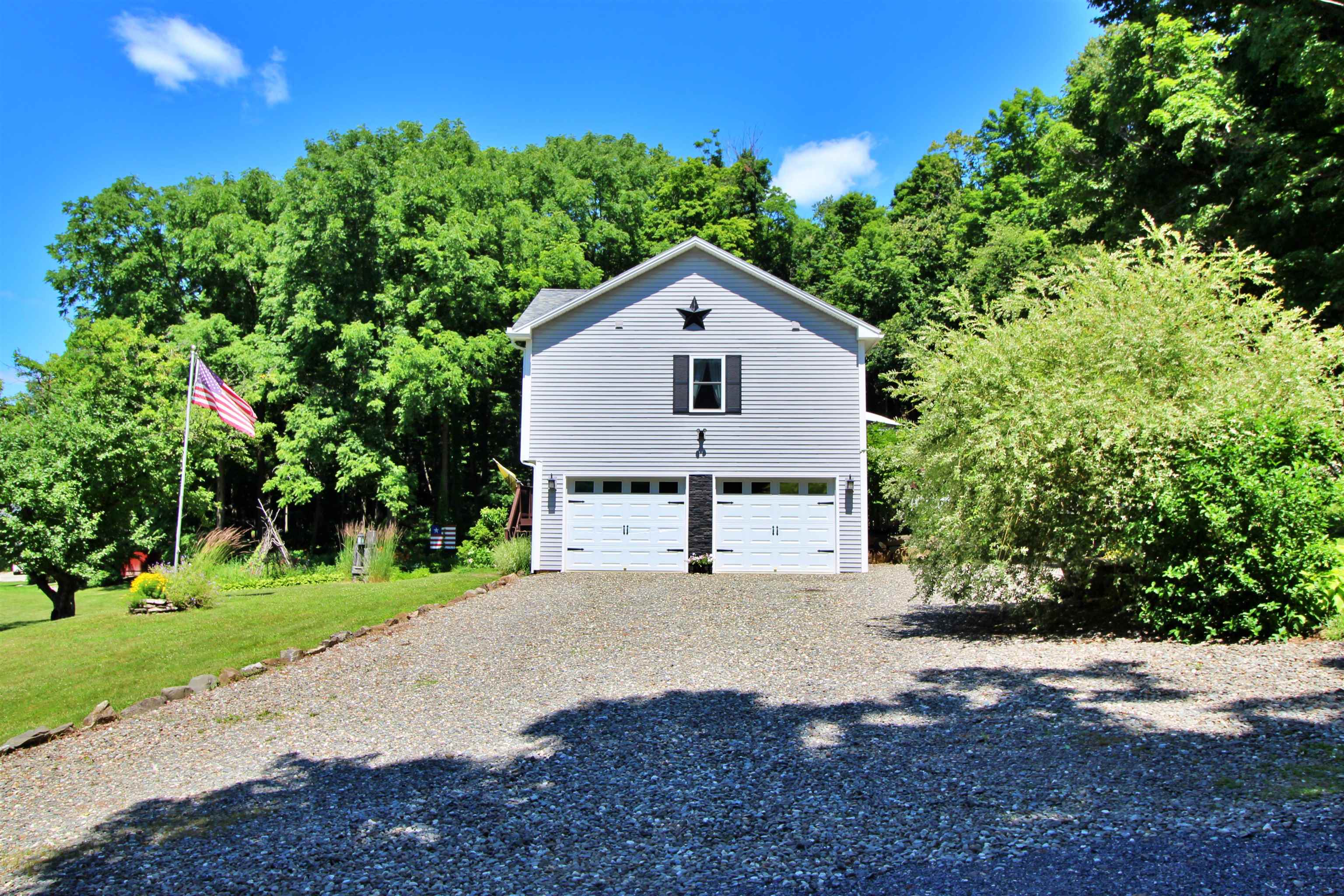 387 St. Albans Road