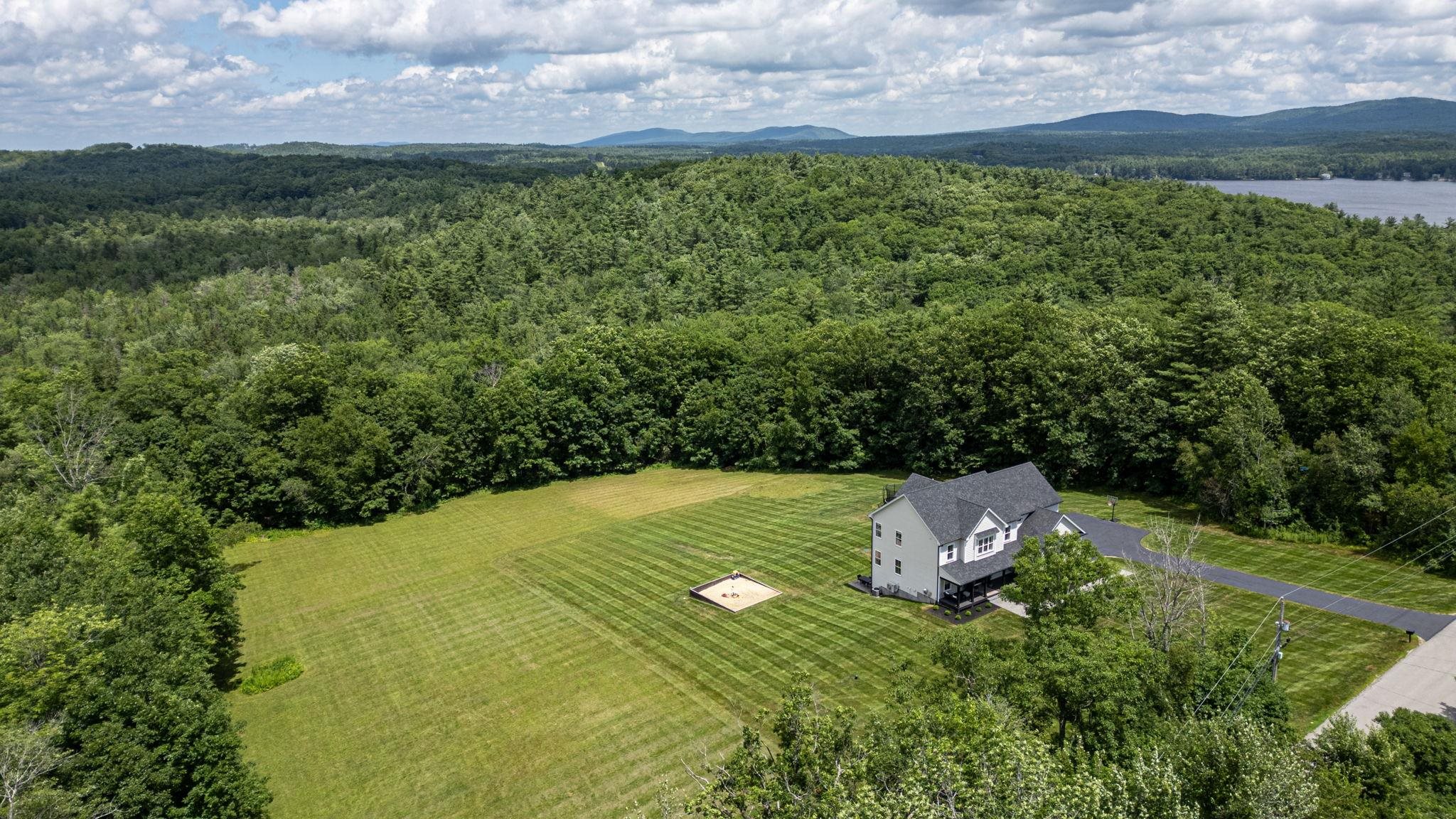 101 Hubbard Hill Road