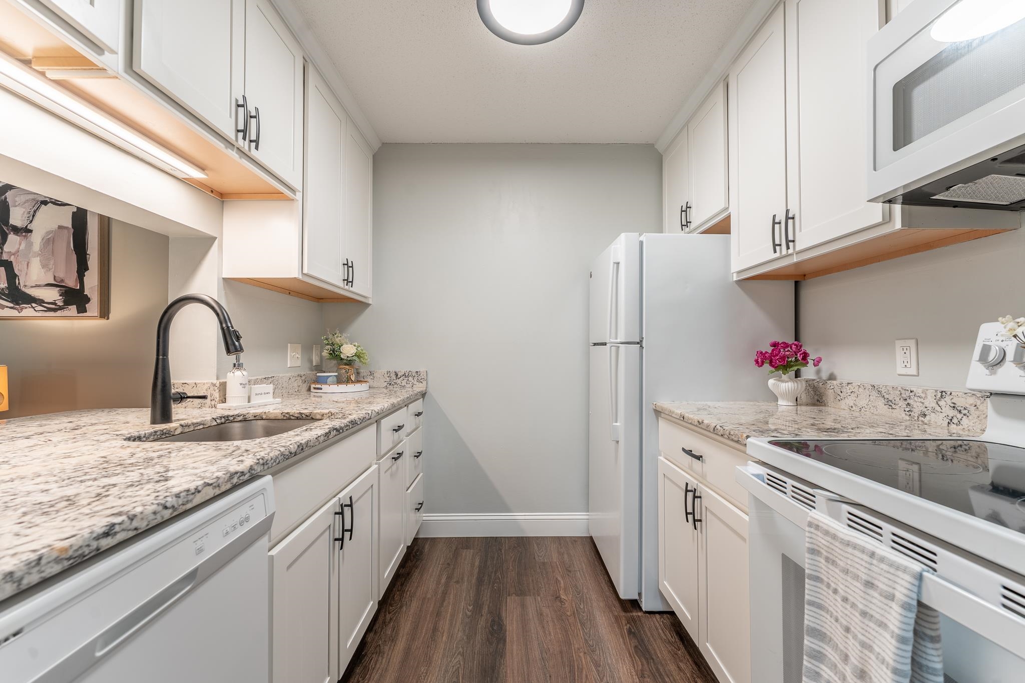 106 Eastern Avenue 204