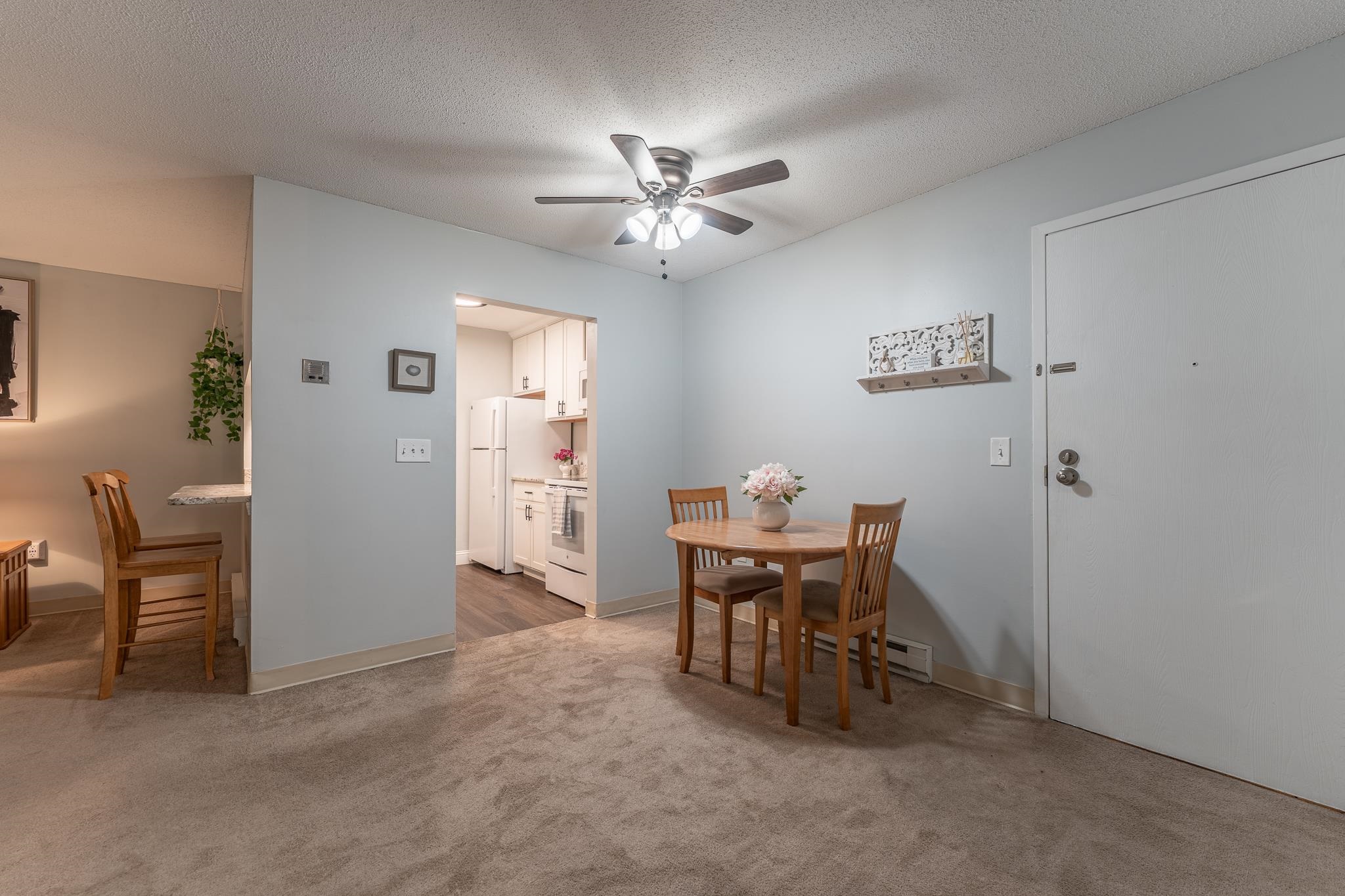 106 Eastern Avenue 204