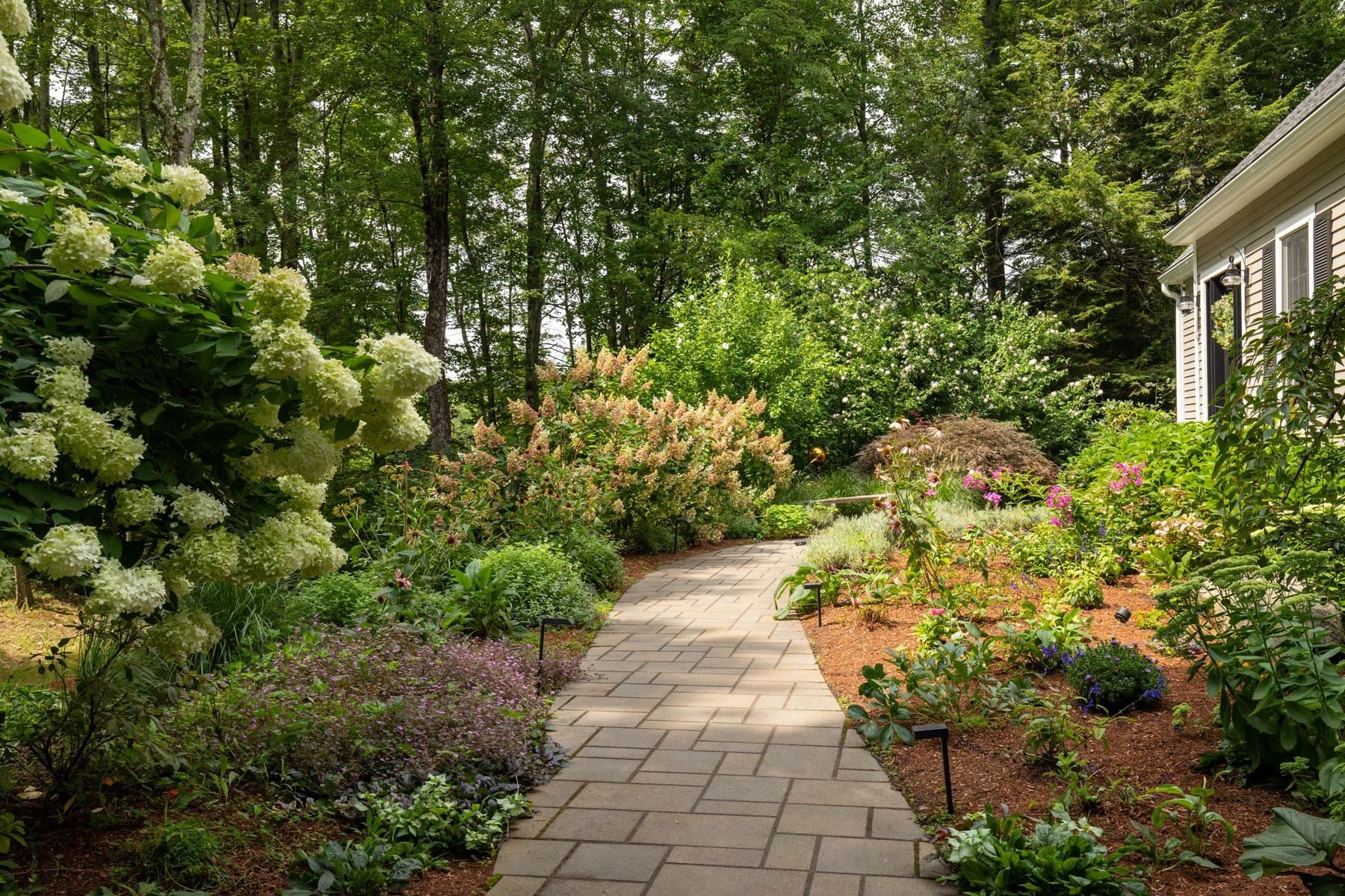 26 Winding Brook Drive