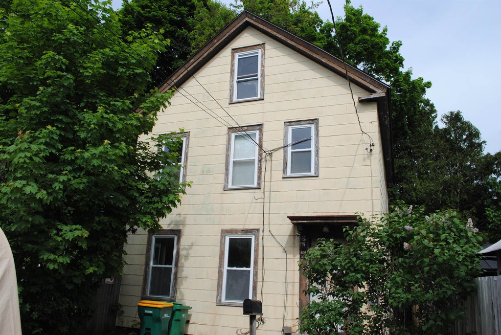 Photo of 19 Pine Street, Rochester, NH 03867 (MLS # 5091131)