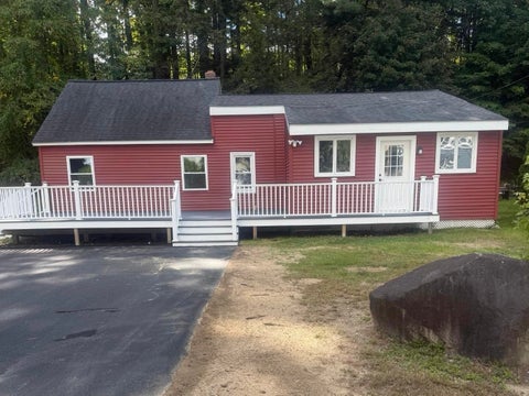 Photo of 121 Moose Club Park Road, Goffstown, NH 03045 (MLS # 5112003)