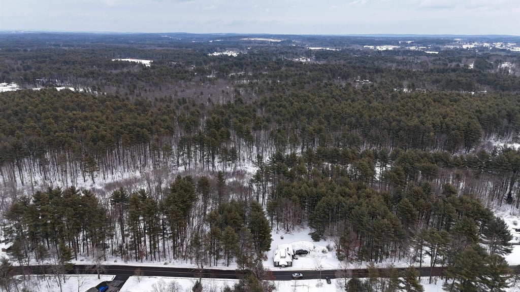 Photo of 101 Page Road, Litchfield, NH 03052 (MLS # 5076490)
