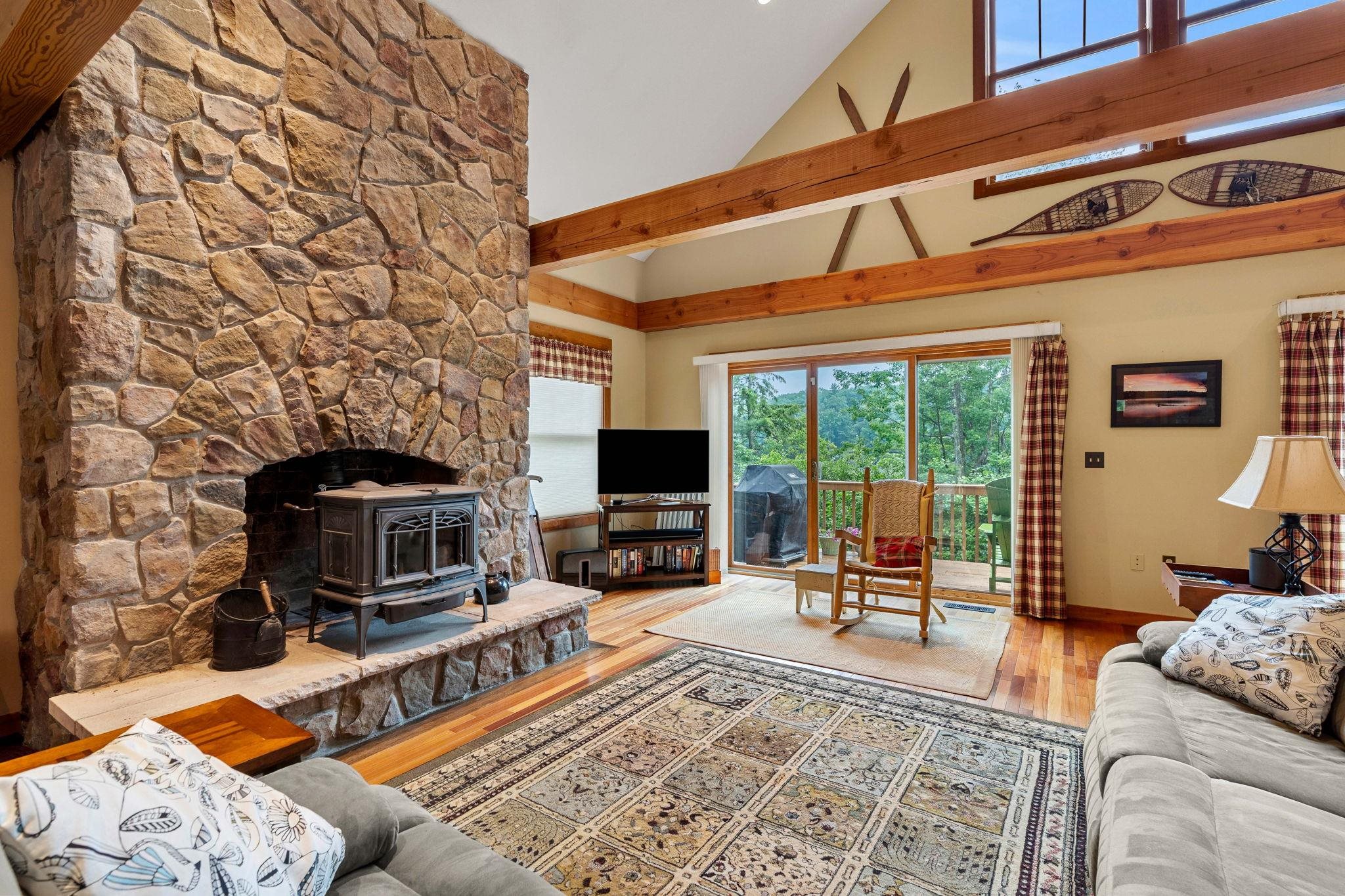 112 Pondview Road