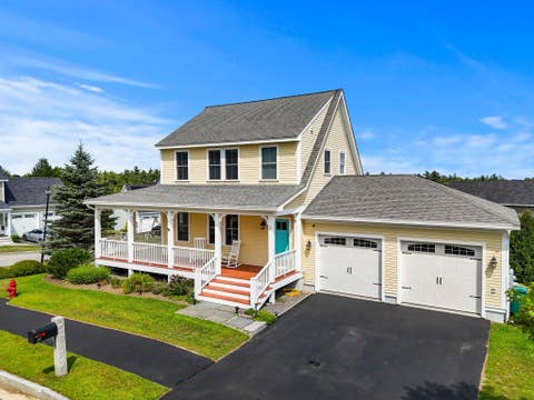 Photo of 2 Pierce Drive, Rochester, NH 03867 (MLS # 5106776)