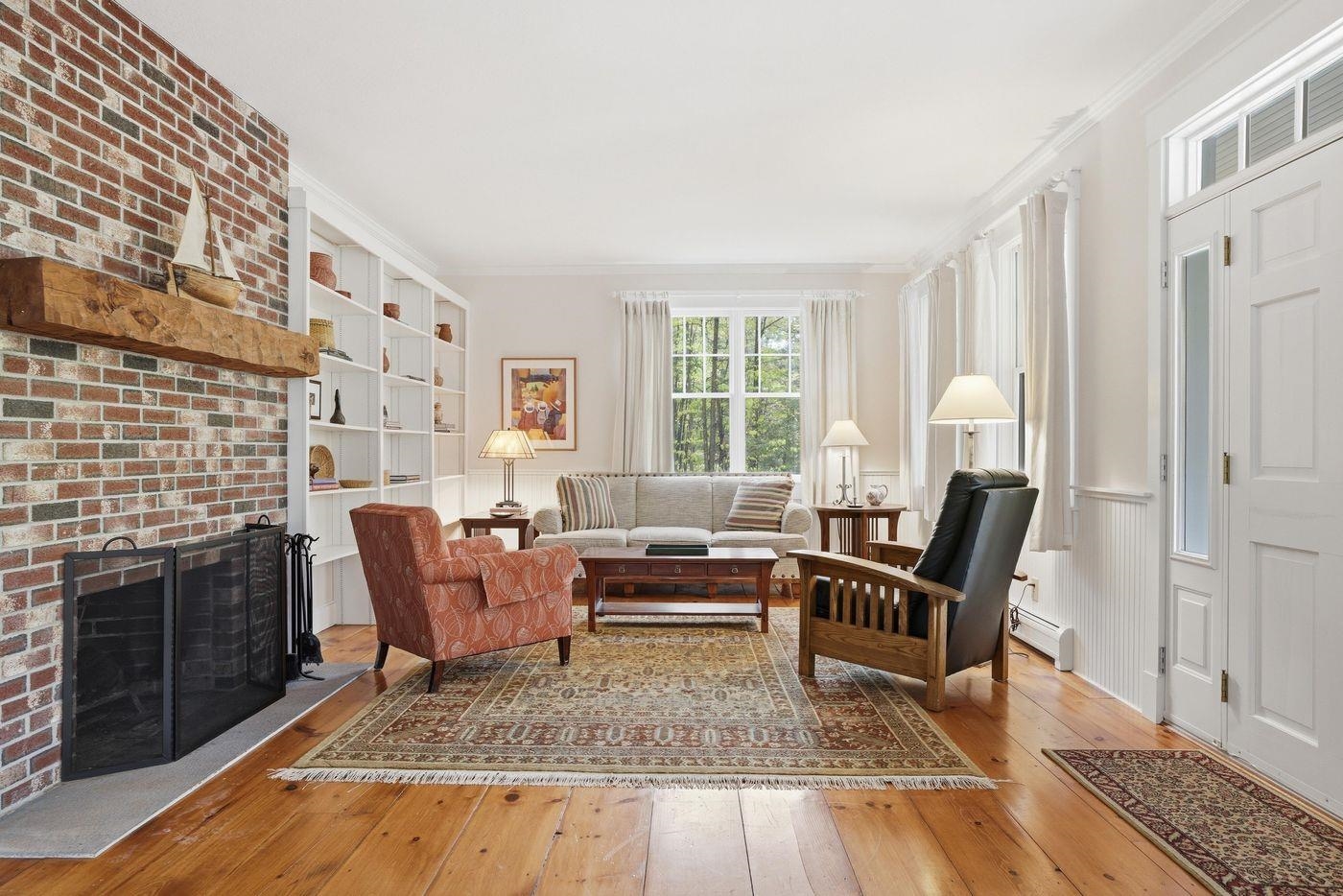 27 Orchard Lane