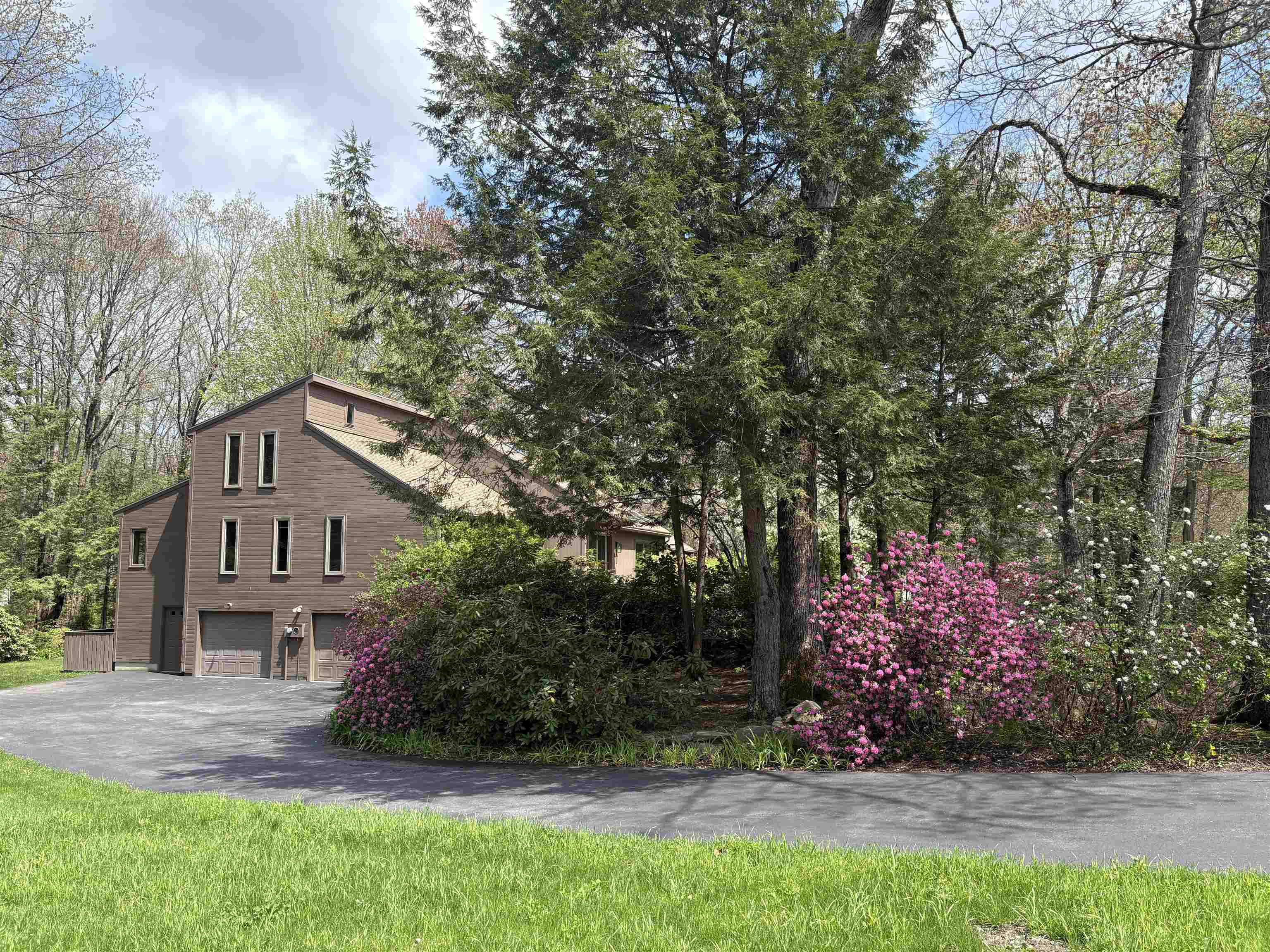 4 Windsor Boulevard