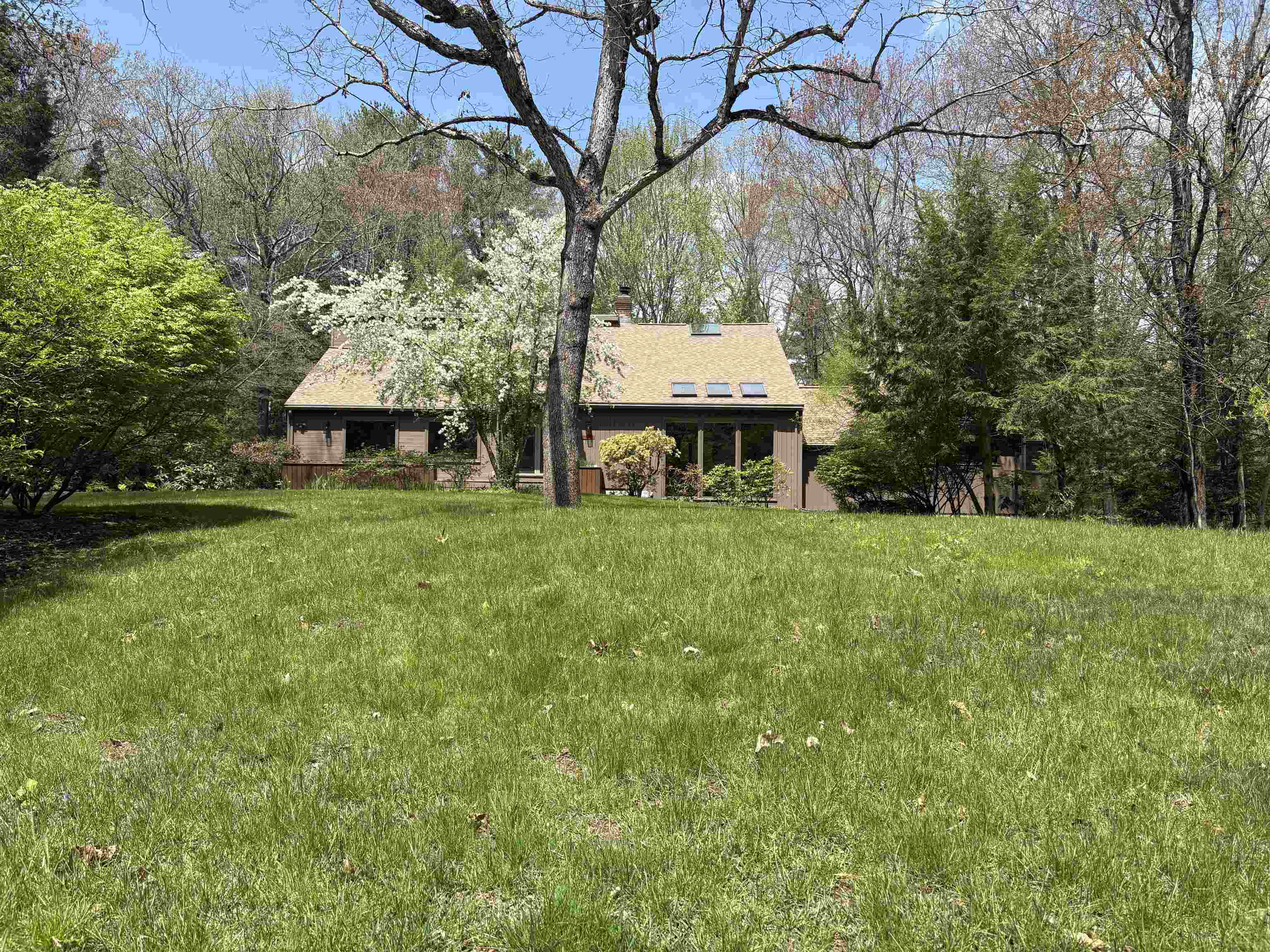 4 Windsor Boulevard