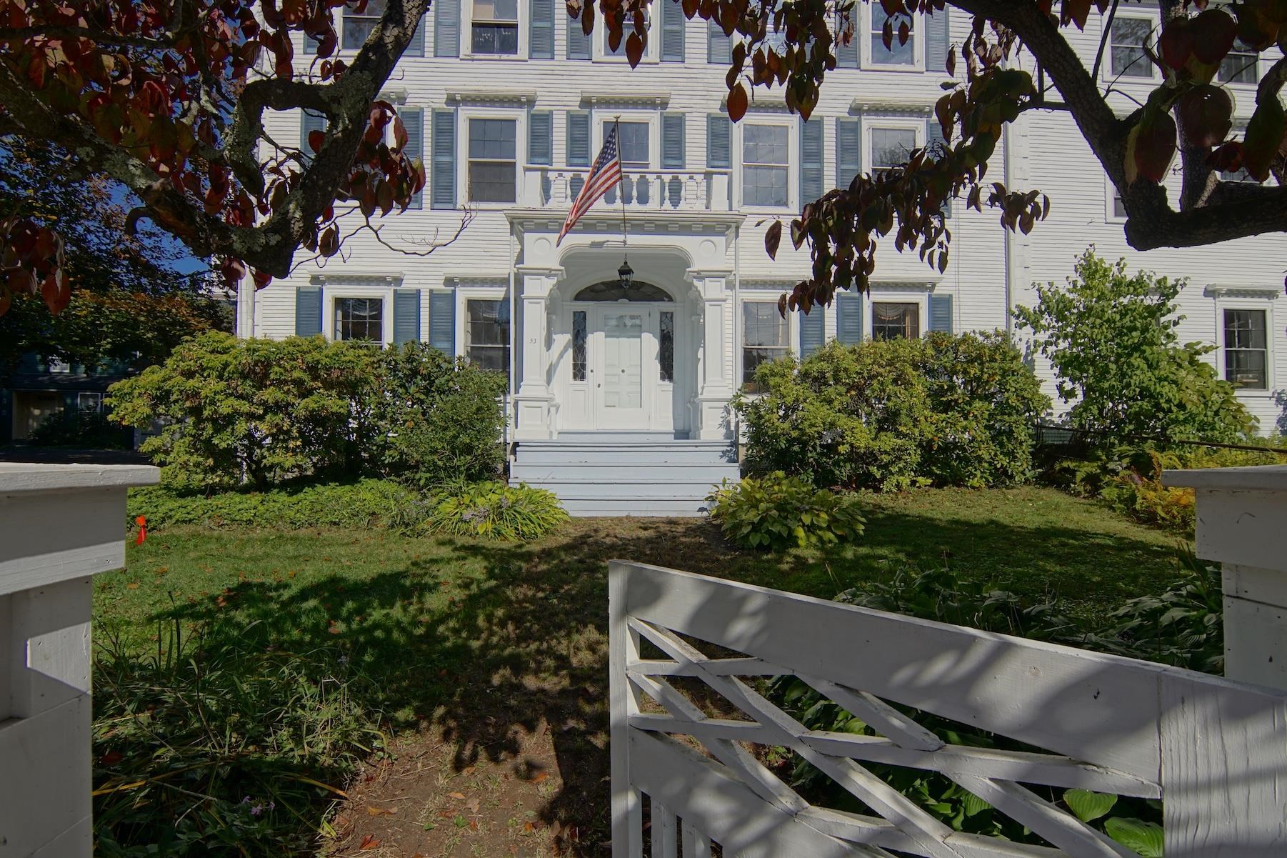 53 Austin Street