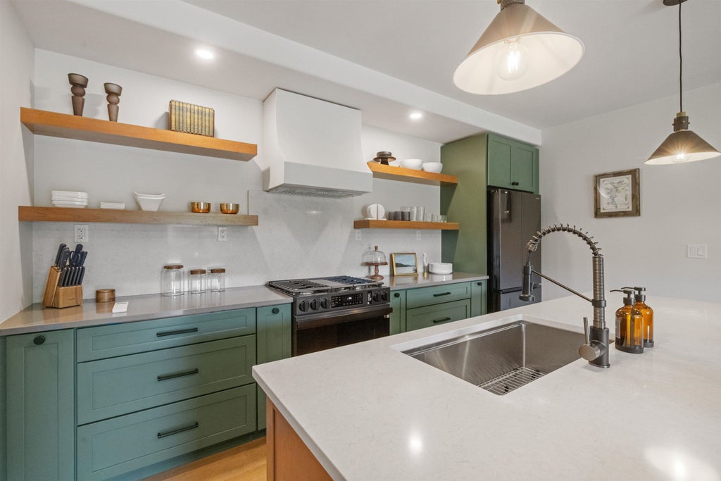 Photo of 70 Greystone Lane #2, Newbury, NH 03255 (MLS # 5109541)