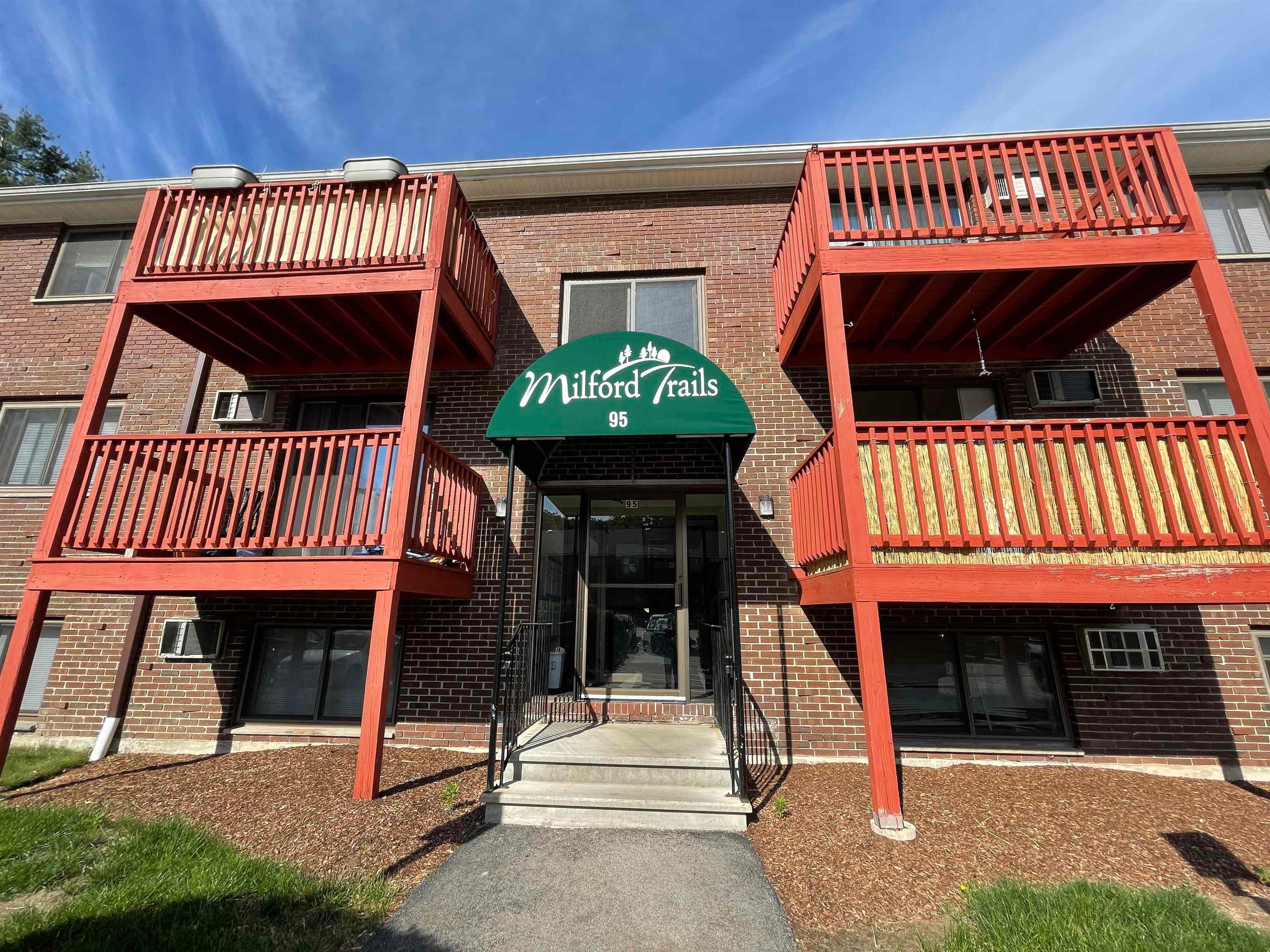 96 Powers Street 196