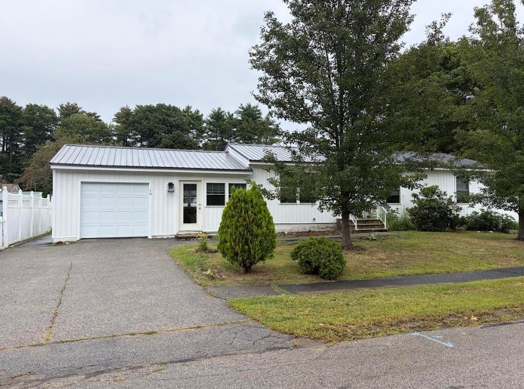 Photo of 16 Simonds Road, Portsmouth, NH 03801 (MLS # 5108036)