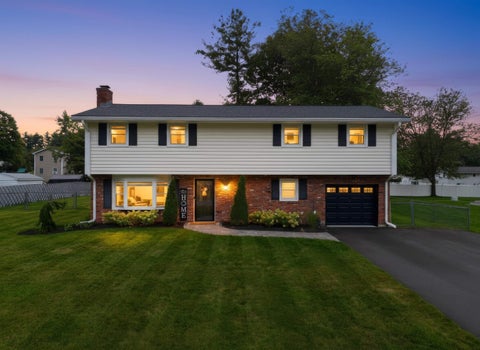 Photo of 17 Juniper Road, Salem, NH 03079 (MLS # 5109838)
