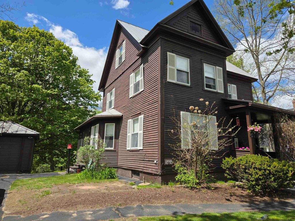 Photo of 27 Crafts Avenue, Lebanon, NH 03784 (MLS # 5092552)