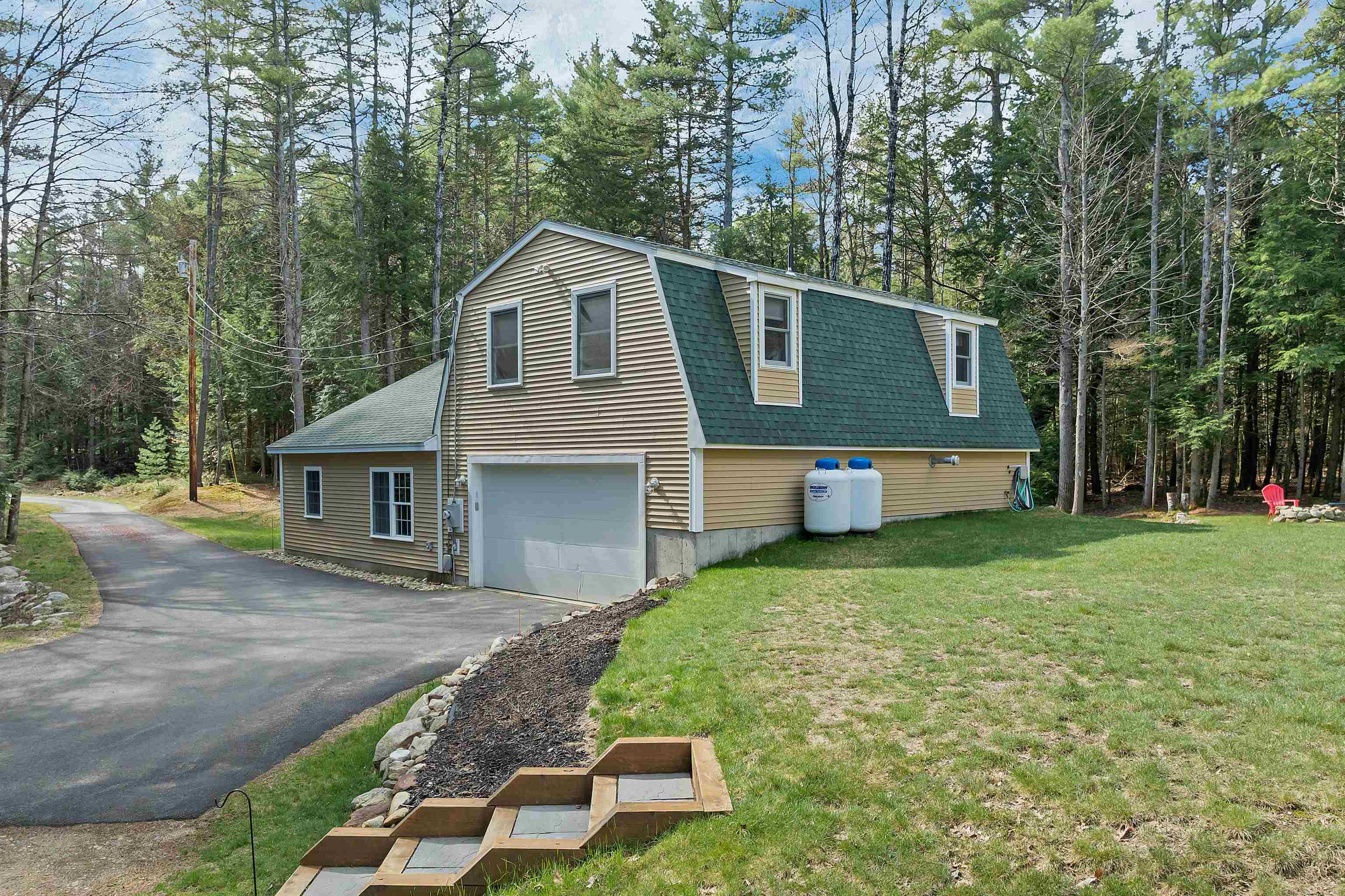 473 Mountain Road