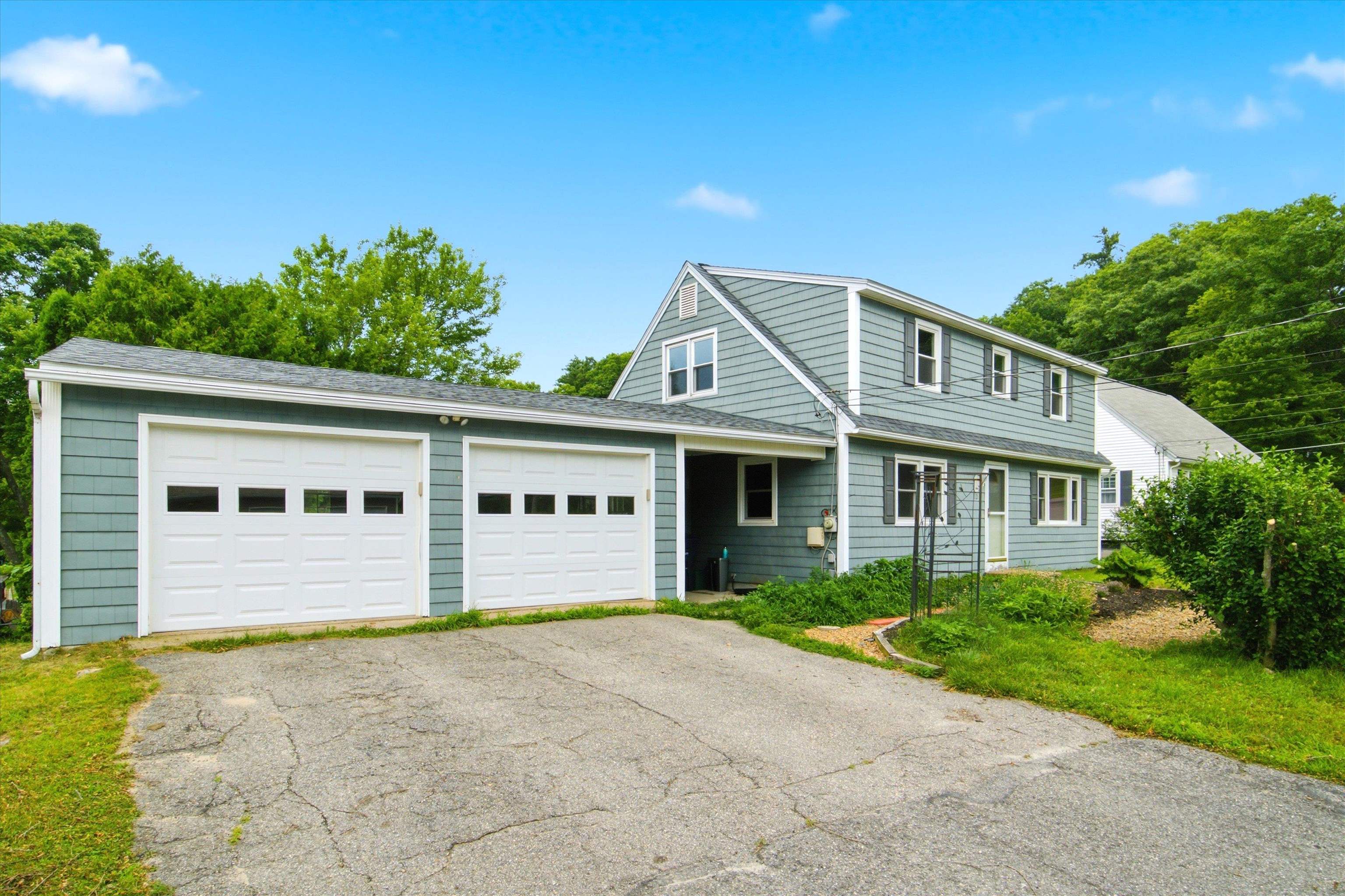 Photo 1 of 40 — 12 Bryant Road, Nashua, NH 03060