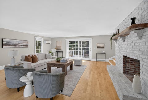 Photo of 99 Stage Road, Hampstead, NH 03841 (MLS # 5099404)