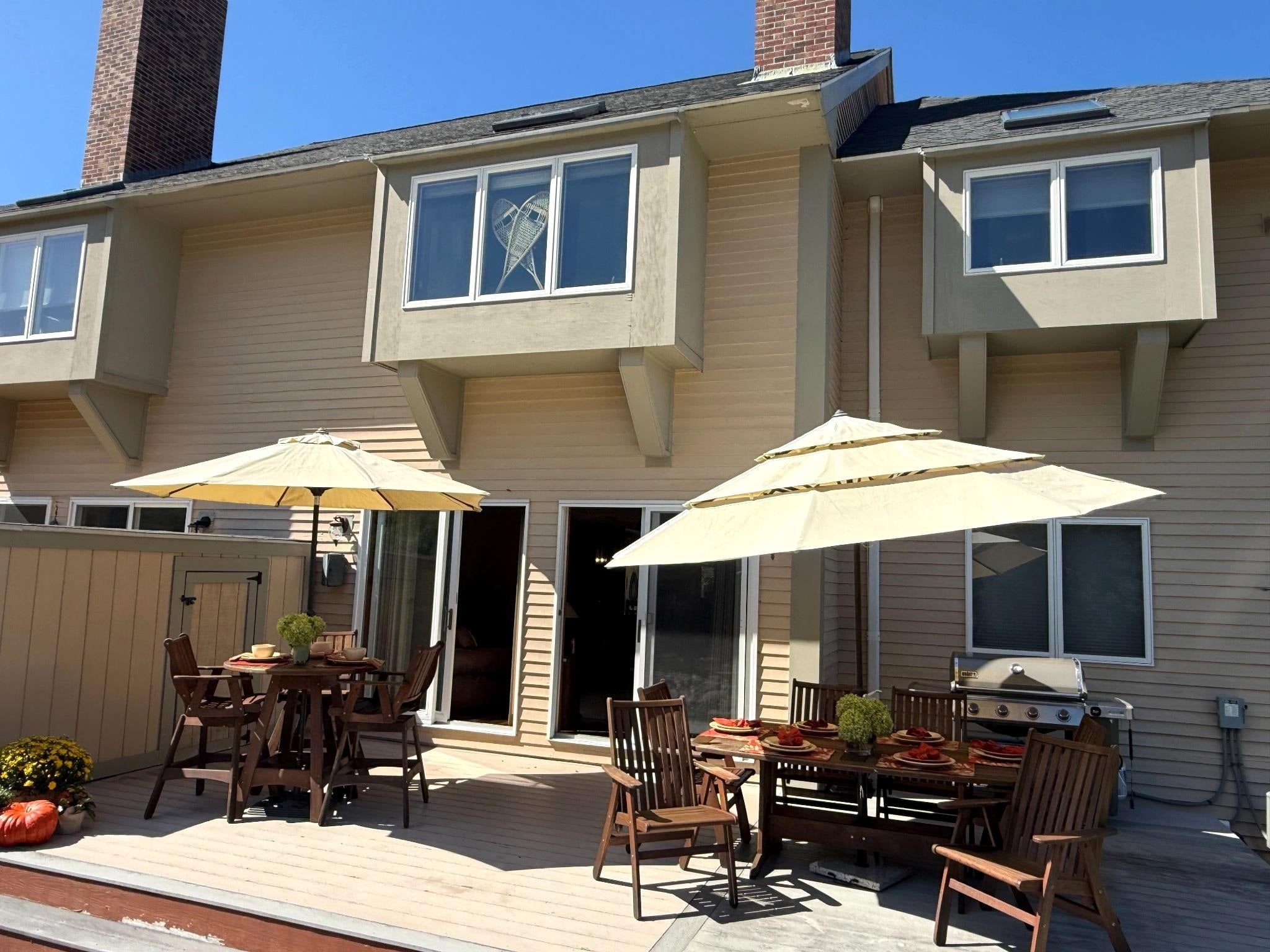 52 Bunker Lane 4
