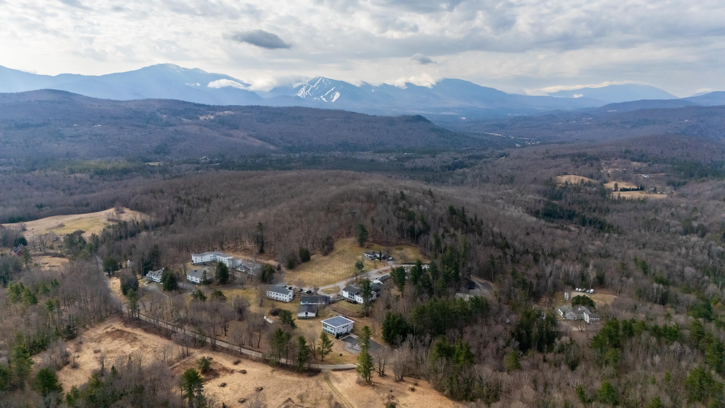 371 West Farm Road