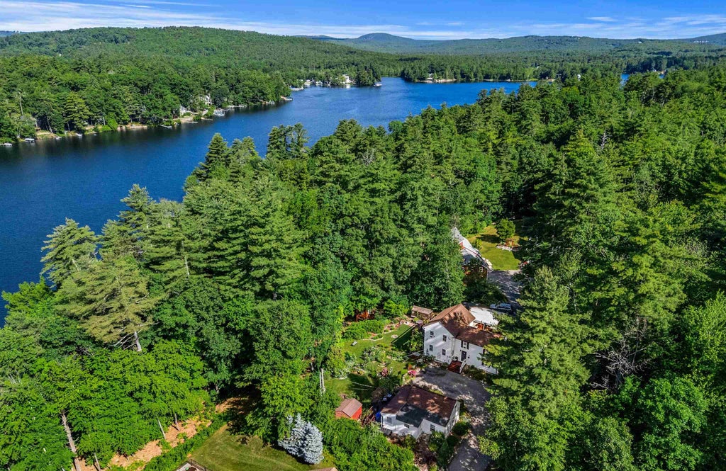 Photo of 9 Sheridan Way, Merrimack, NH 03054 (MLS # 5103435)