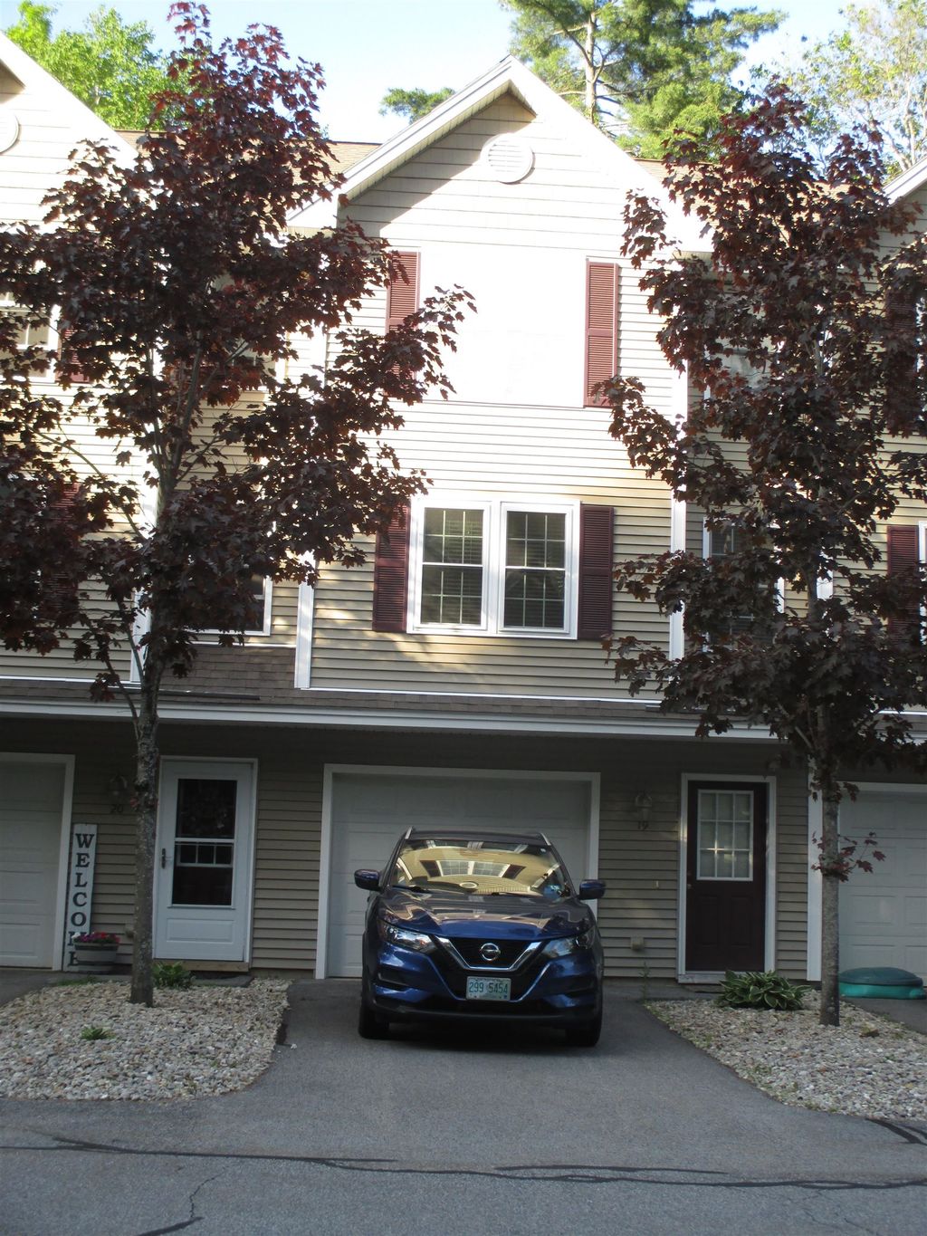 Photo of 19 Split Rock Drive, Rochester, NH 03839 (MLS # 5091379)