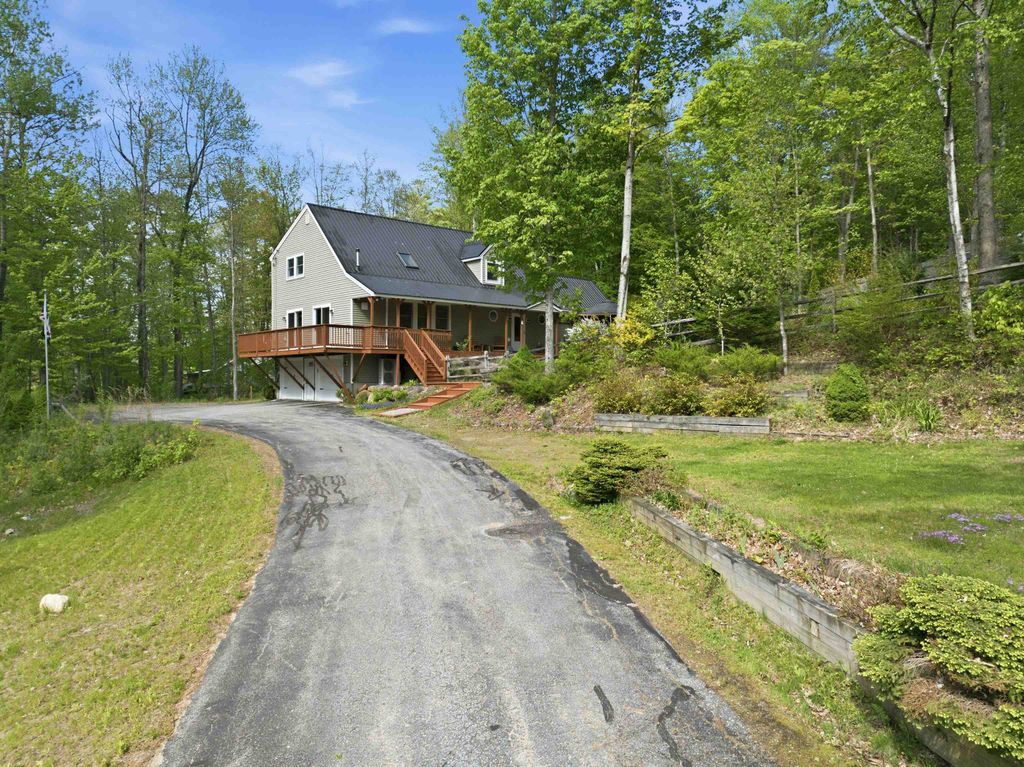 Photo of 7 Smith Hill Road, Ashland, NH 03217 (MLS # 5090353)