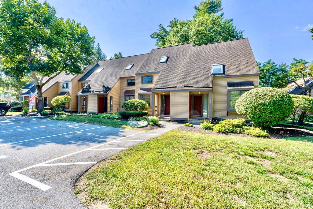 Photo of 6 Remington Court, Pembroke, NH 03275 (MLS # 5108983)