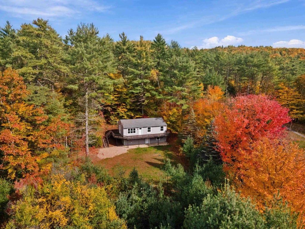 Photo of 17 Fairway Drive, New Hampton, NH 03256 (MLS # 5101159)