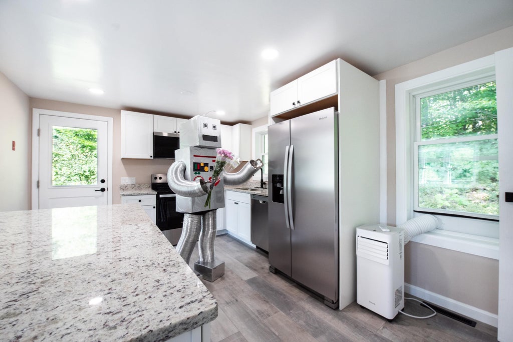 Photo of 17 Fairway Drive, New Hampton, NH 03256 (MLS # 5101159)