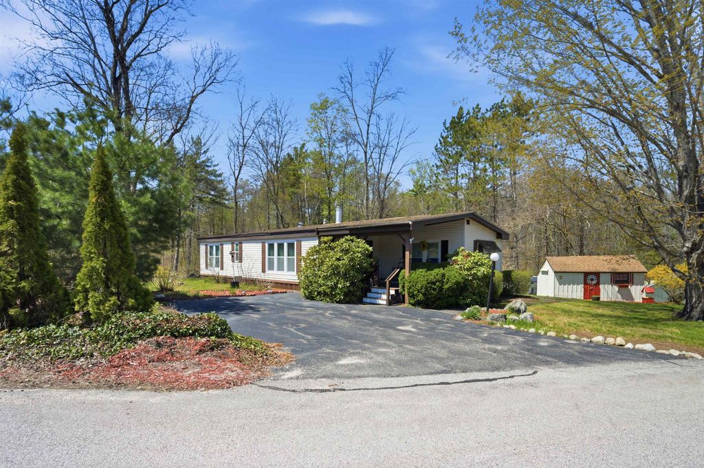Photo of 1 Wheel Way, Danville, NH 03819 (MLS # 5087526)