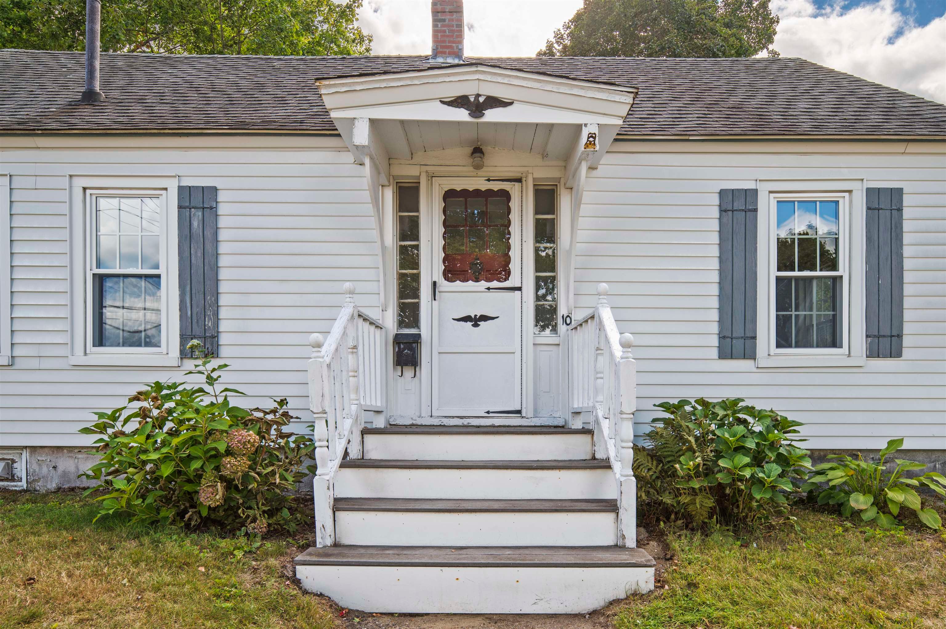 10 Sylvain Street