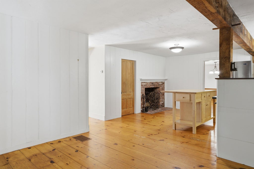Photo of 8 Baptist Hill Road, Canterbury, NH 03301 (MLS # 5113244)