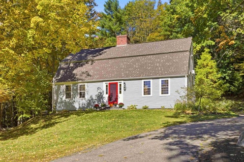 Photo of 8 Baptist Hill Road, Canterbury, NH 03301 (MLS # 5113244)