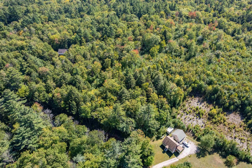 Photo of 6 Murray Hill Road #6, Hill, NH 03243 (MLS # 5109836)