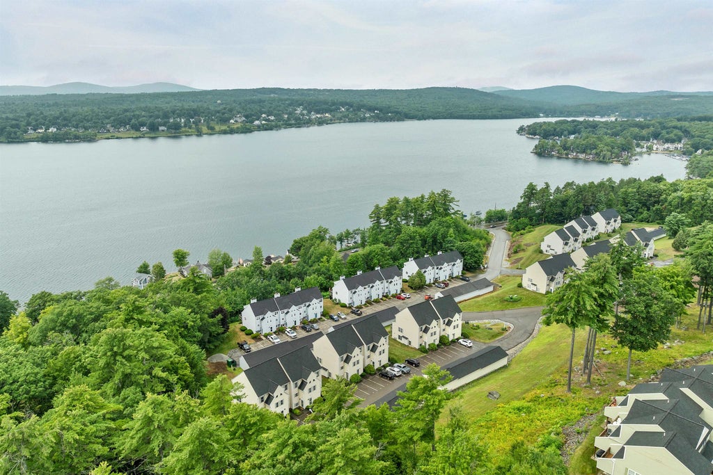 Photo of 17 Sullivan Way #3, Laconia, NH 03246 (MLS # 5101496)