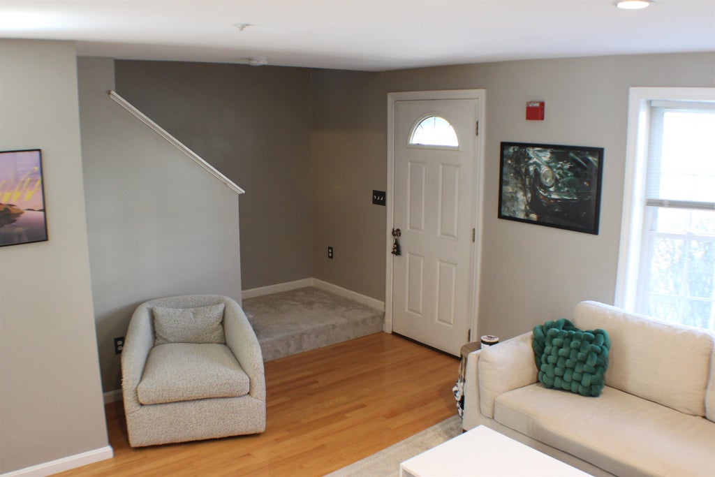 Photo of 15 Elm Street #6, Derry, NH 03038 (MLS # 5090064)