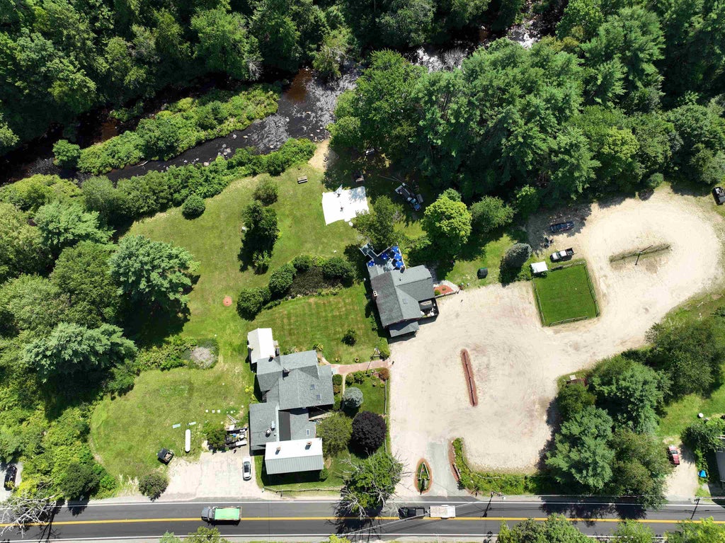 Photo of 35 Mont Veron Road, New Boston, NH 03070 (MLS # 5105285)