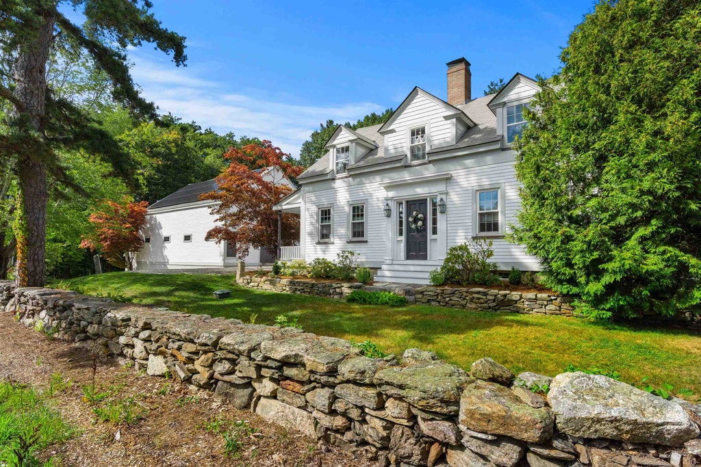Photo of 153 Atlantic Avenue, North Hampton, NH 03862 (MLS # 5108870)