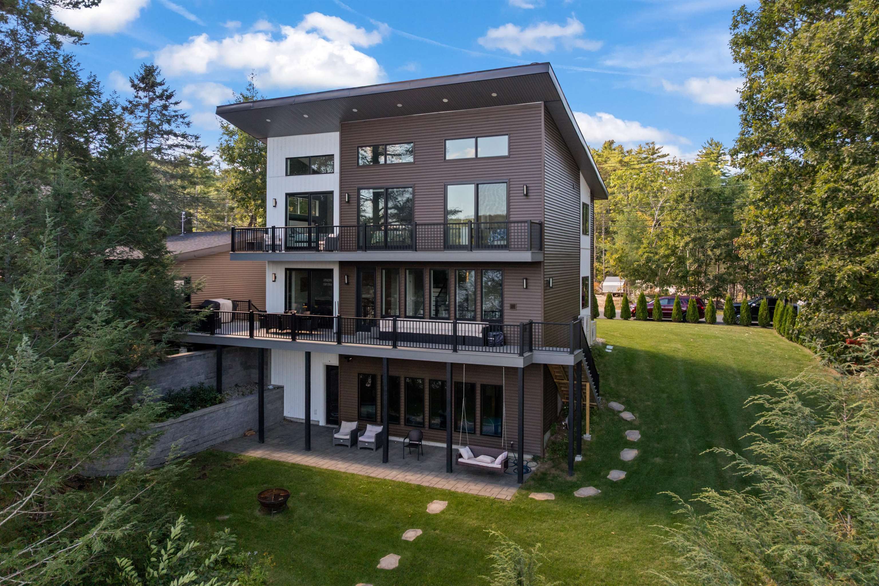 7 Loon Cove Road